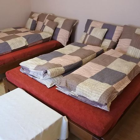 Kisasszony Apartman Eger Exteriér fotografie