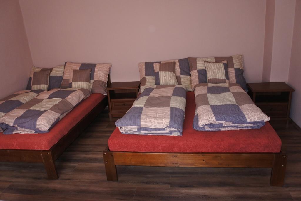 Kisasszony Apartman Eger Exteriér fotografie