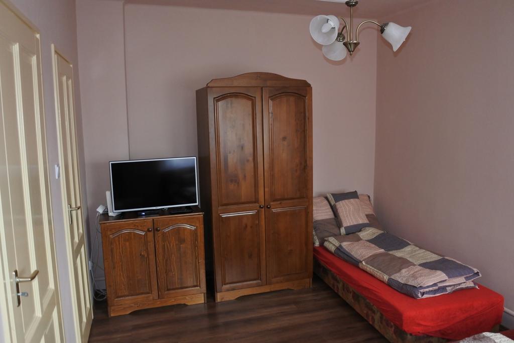 Kisasszony Apartman Eger Exteriér fotografie
