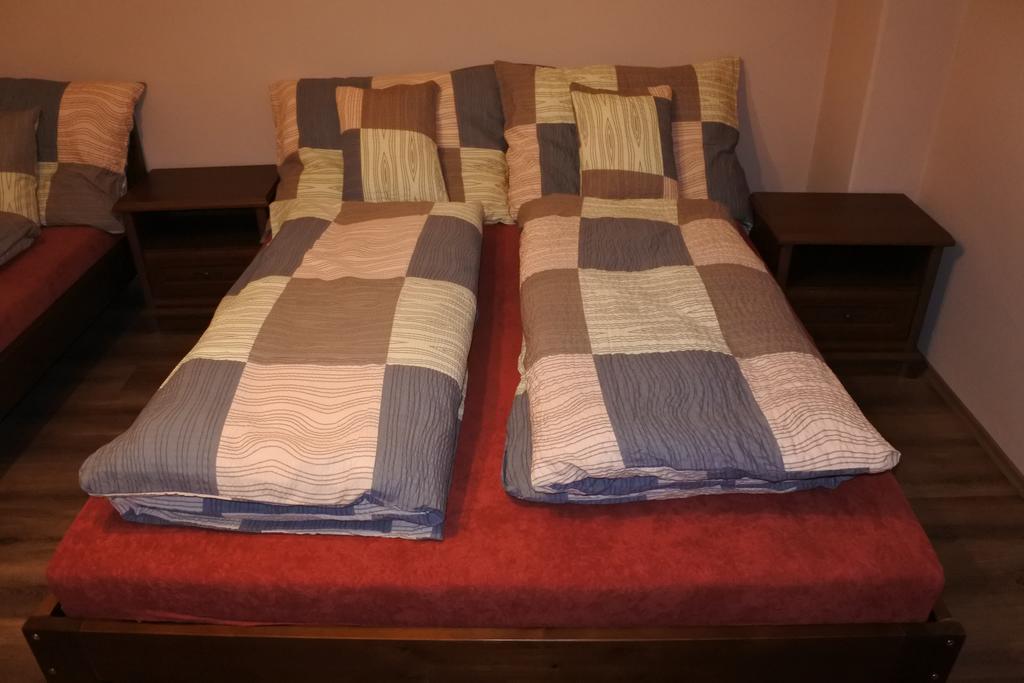Kisasszony Apartman Eger Exteriér fotografie